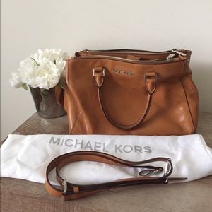 Michael Kors Bedford Dressy tote